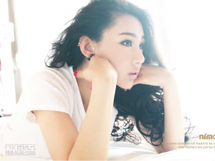 车模金美辛私房性感照图片