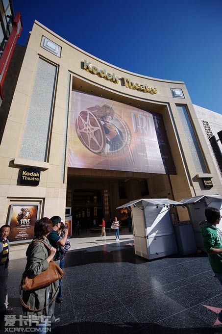 ´ԺKodak Theatre2001119ãǰ˹񽱰佱ľеص㣬2002꿪ʼΪ˹þеء