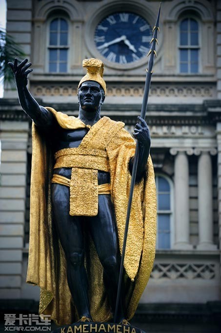 ڻʹǰ棬һһ(King Kamehameha Statue)Ķƽͭ˵ͭK۵òģΪ۳Kÿͭȴ۵ׯƶֳ