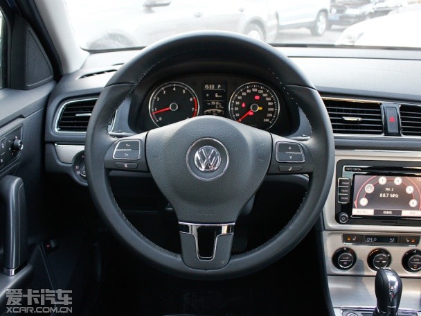 上海大眾2013款朗逸