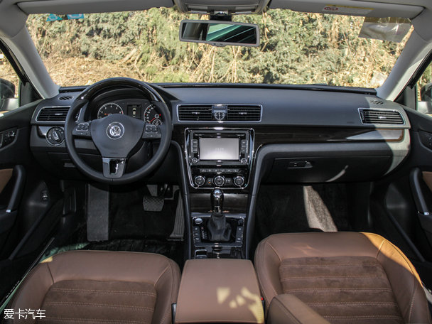 上汽大眾2015款帕薩特