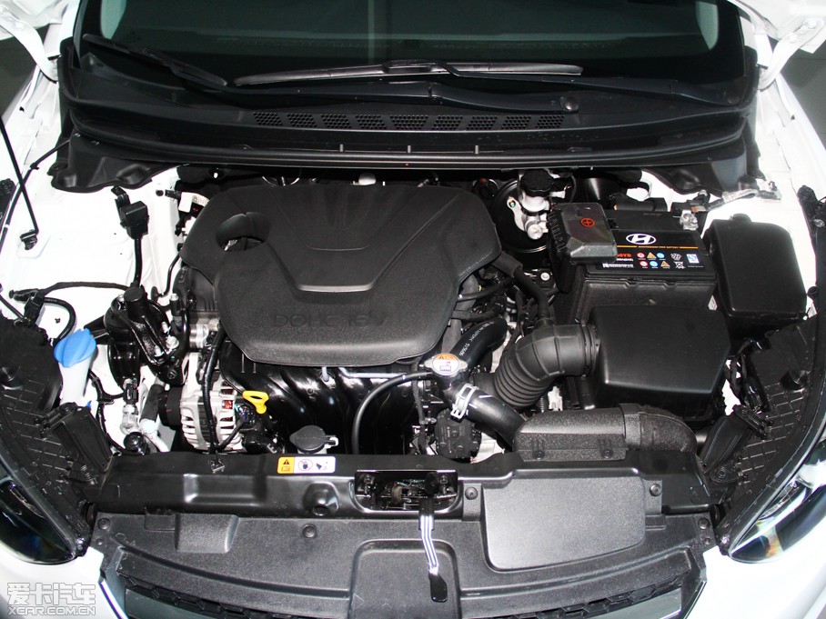 北京現代2015款朗動