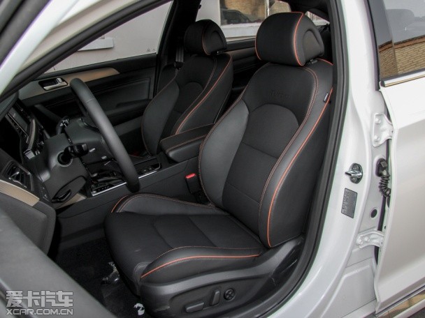 北京現代2015款索納塔九