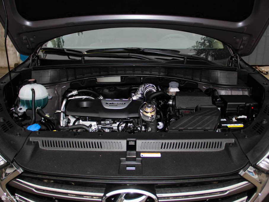 北京現(xiàn)代2015款全新途勝