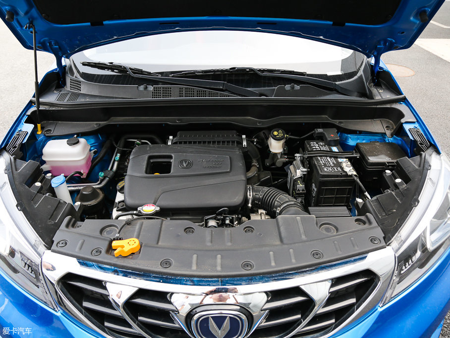 長安乘用車2016款長安CS15