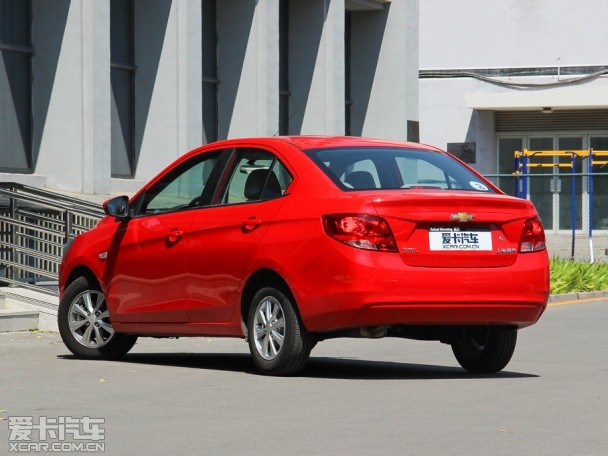 上汽通用雪佛蘭2015款賽歐三廂
