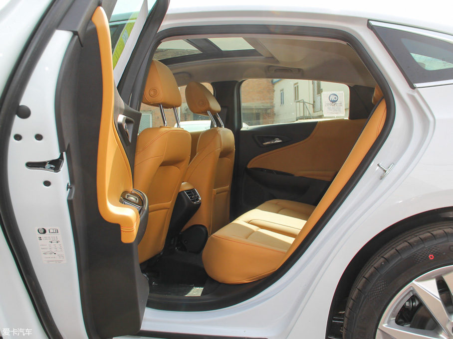 上汽通用雪佛蘭2016款邁銳寶XL