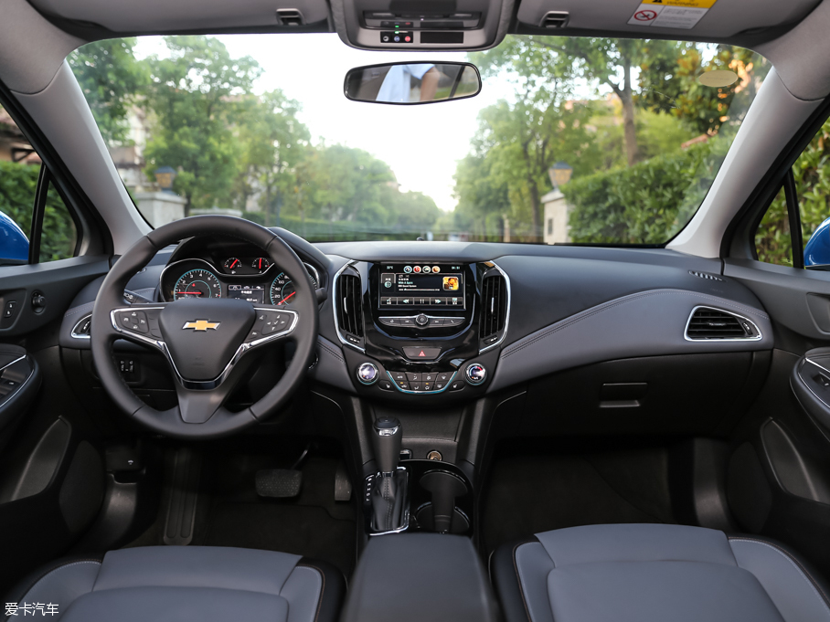 上汽通用雪佛蘭2017款科魯茲三廂