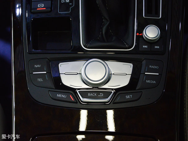 眾泰汽車2015款眾泰Z700