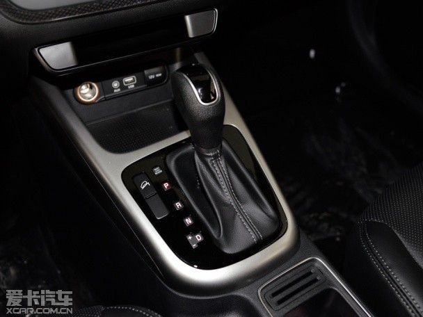 東風悅達起亞2015款起亞KX3