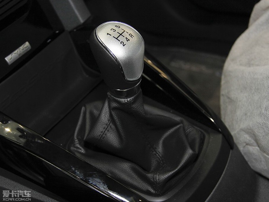 長安福特2013款翼搏