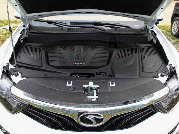 東南汽車2015款東南DX7