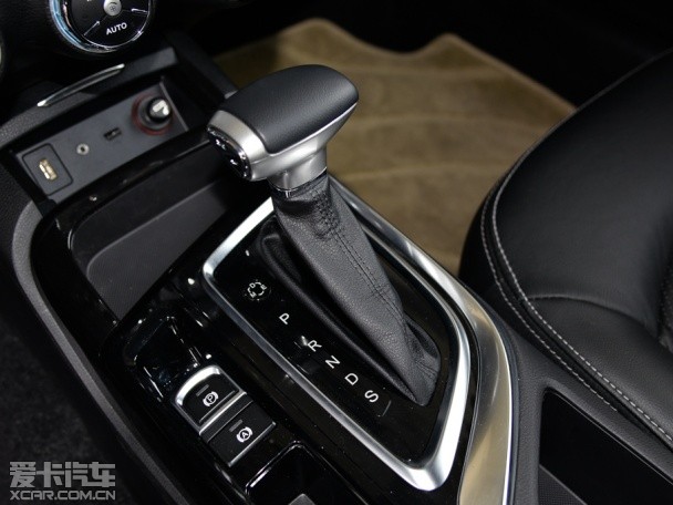 廣汽乘用車2015款傳祺GA6