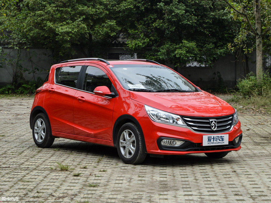 寶駿汽車2016款寶駿310