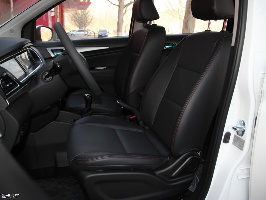 長安汽車2016款歐尚