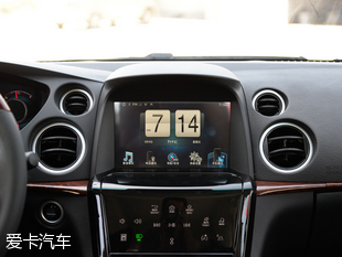 納智捷2015款大7 SUV