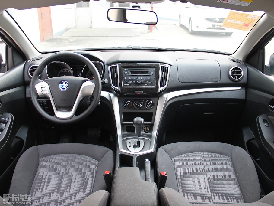 東風(fēng)日產(chǎn)-啟辰2015款啟辰T70