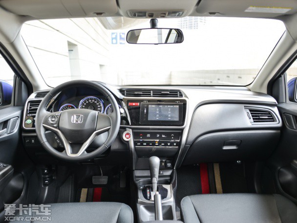 廣汽本田2015款鋒范