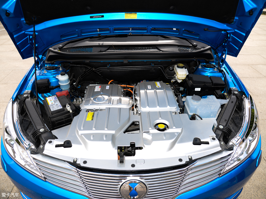 比亞迪戴姆勒2014款騰勢