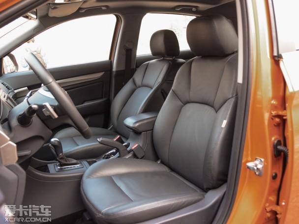 北汽紳寶2015款紳寶X65