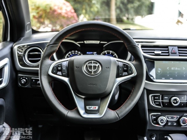 中華2015款中華V3