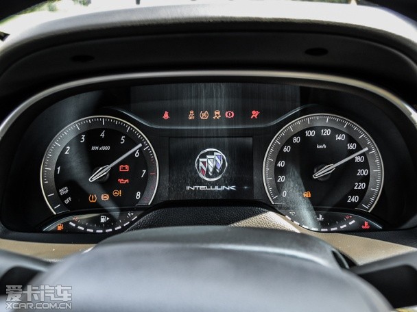 上海通用別克2015款全新英朗