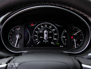 上汽通用別克2015款君威