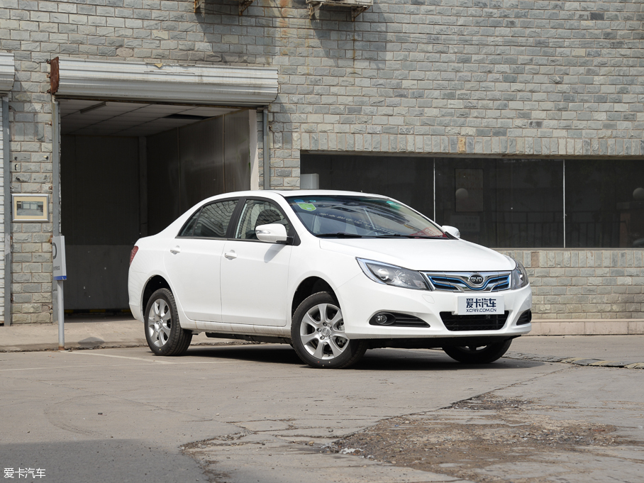 比亞迪汽車2016款比亞迪e5