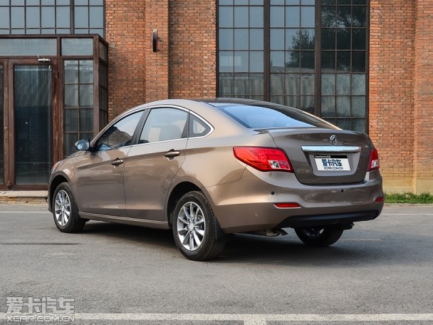 東風風行2014款景逸S50