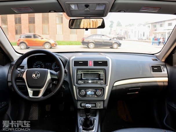 東風風行2014款景逸S50