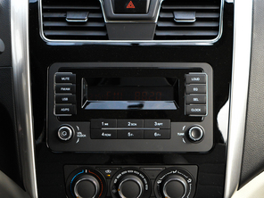 東風(fēng)風(fēng)行2016款風(fēng)行S500