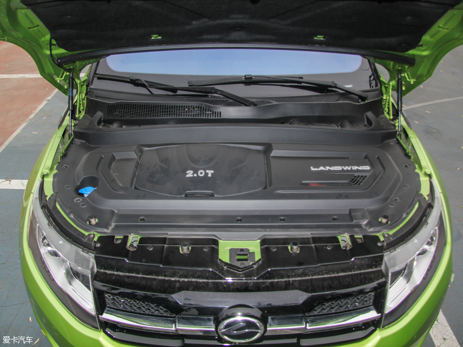 陸風汽車2015款陸風X7