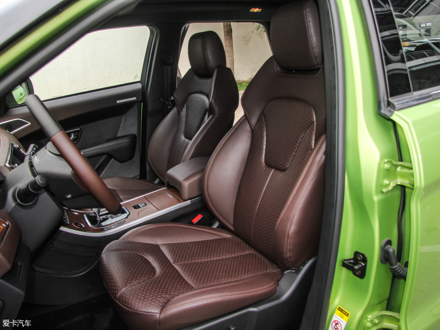 陸風汽車2015款陸風X7