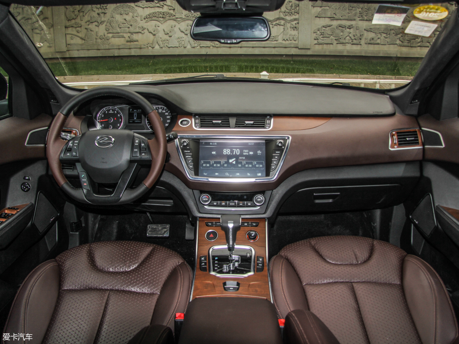 陸風汽車2015款陸風X7