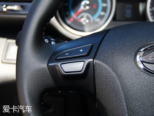 陸風(fēng)汽車2015款陸風(fēng)X5