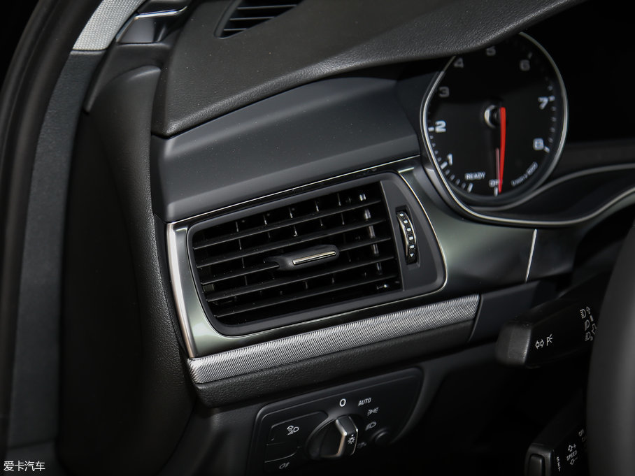 【奥迪a6 avant全景内饰图片】_爱卡汽车