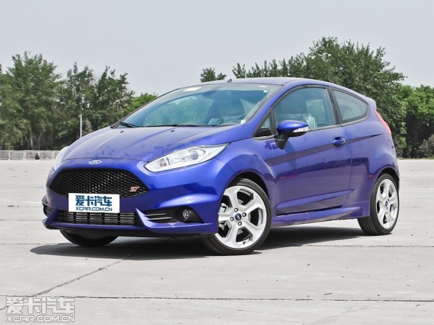 福特(進(jìn)口)2013款嘉年華ST