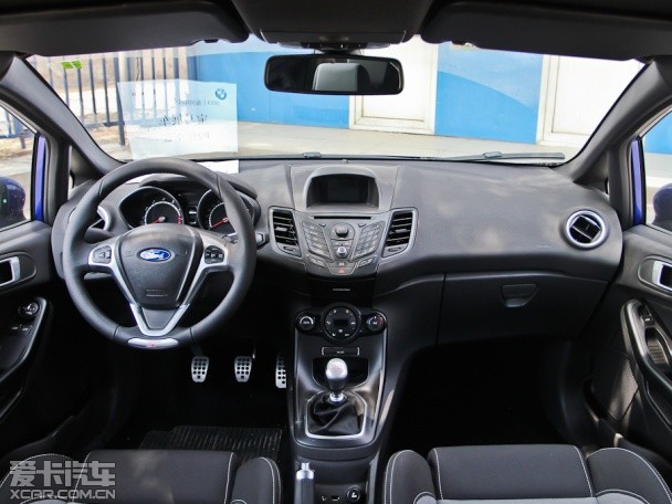 福特(進(jìn)口)2013款嘉年華ST