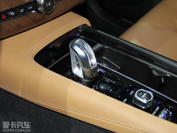 沃爾沃(進口)2016款沃爾沃XC90混合動力