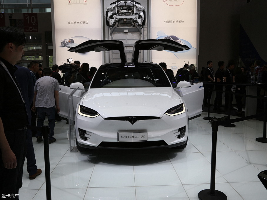 TESLA2016款MODEL X