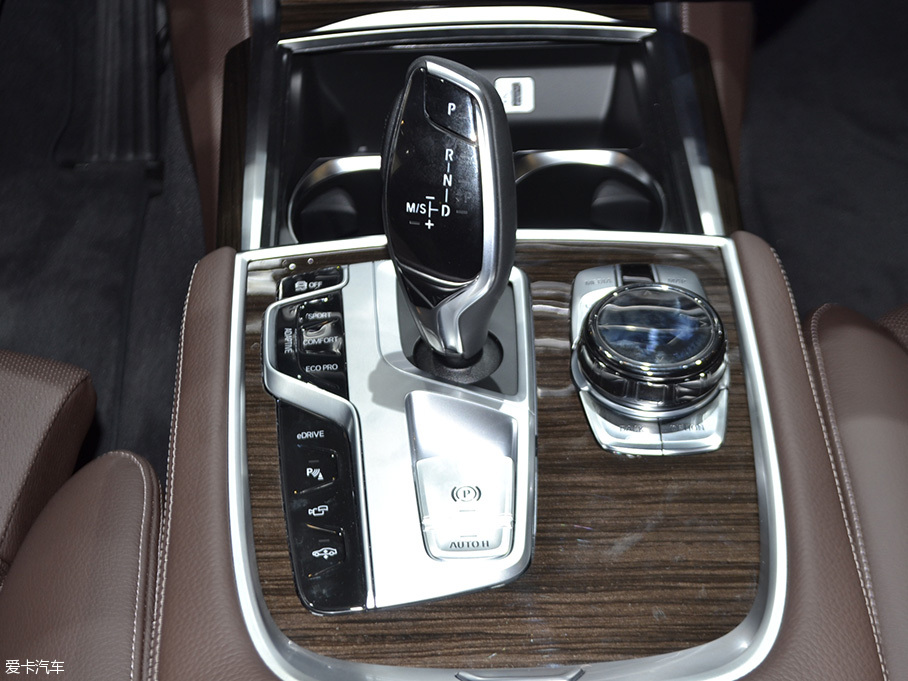 寶馬(進口)2016款寶馬7系混合動力