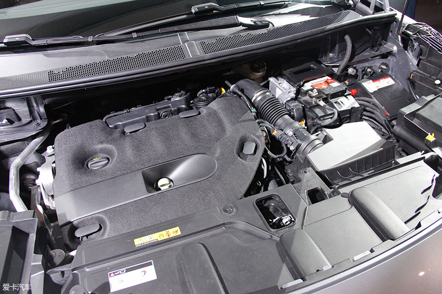 標(biāo)致5008巴黎車(chē)展靜評(píng)