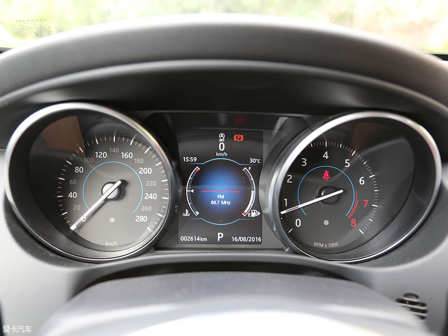 捷豹XE對比雷克薩斯IS