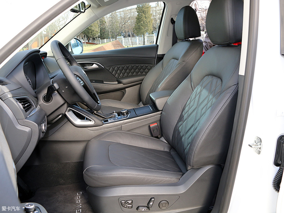 寶沃BX7六座版和七座版實拍