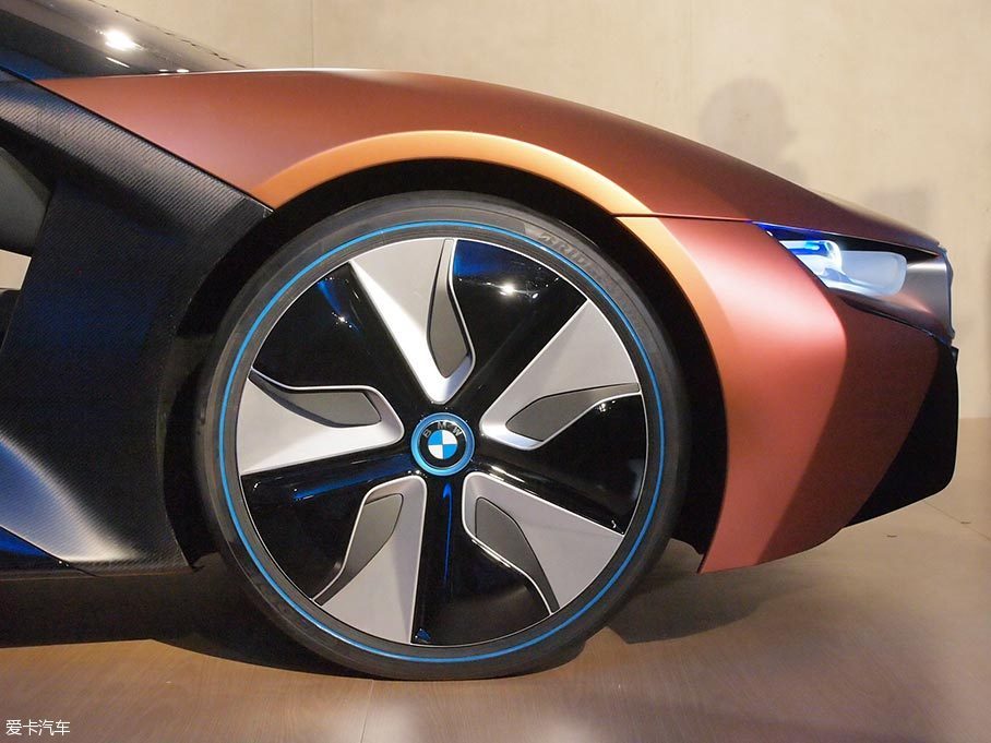 տĻ2016ѵչCESϣʽBMW iVision Future Interactioni8д졣