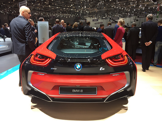 i8Ӻ߷ ׷