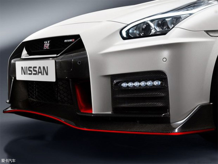 ǰղʽ¿GT-R NISMOĹͼ³Ŧ24Сʱʽ˴ƳNISMO汾ǻڸð汾