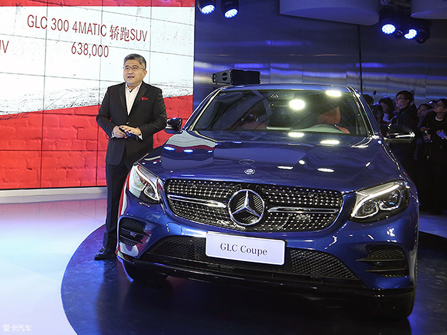 20161114գGLC Coupe(ٷGLCSUVڹʽСΪGLCĿ汾³ֱָֽX4