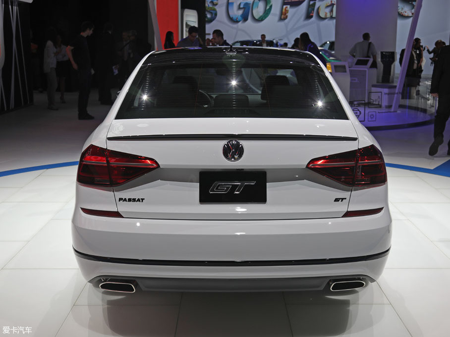 ڸտĻɼչϣʽPassat GT³Passat죬ϸ˶ͬʱϴһ̨3.6L VR6