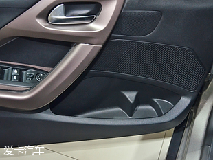 東風標致2016款標致2008